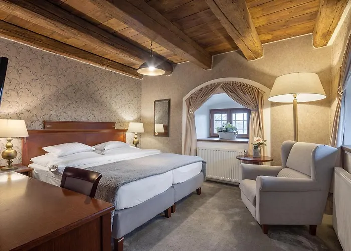 Pytloun Chateau Ctenice Prag