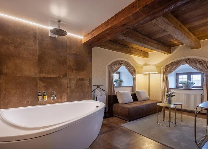 Pytloun Chateau Ctenice 4* Prag