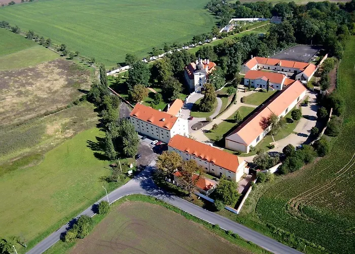 Hotel Pytloun Chateau Ctenice 4*