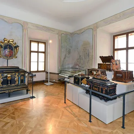 Pytloun Chateau Ctenice 호텔