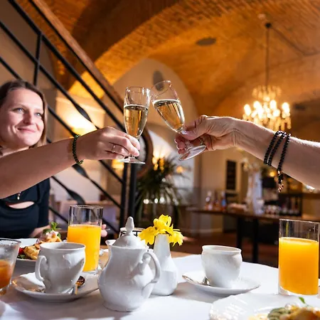 Pytloun Chateau Ctenice