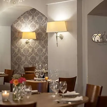 Pytloun Chateau Ctenice 4*