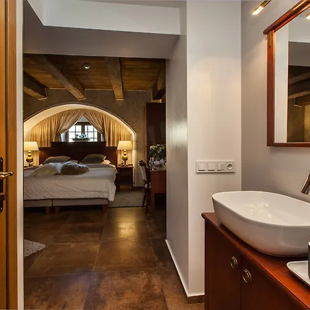 Pytloun Chateau Ctenice ホテル