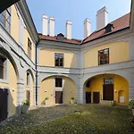 Pytloun Chateau Ctenice ホテル